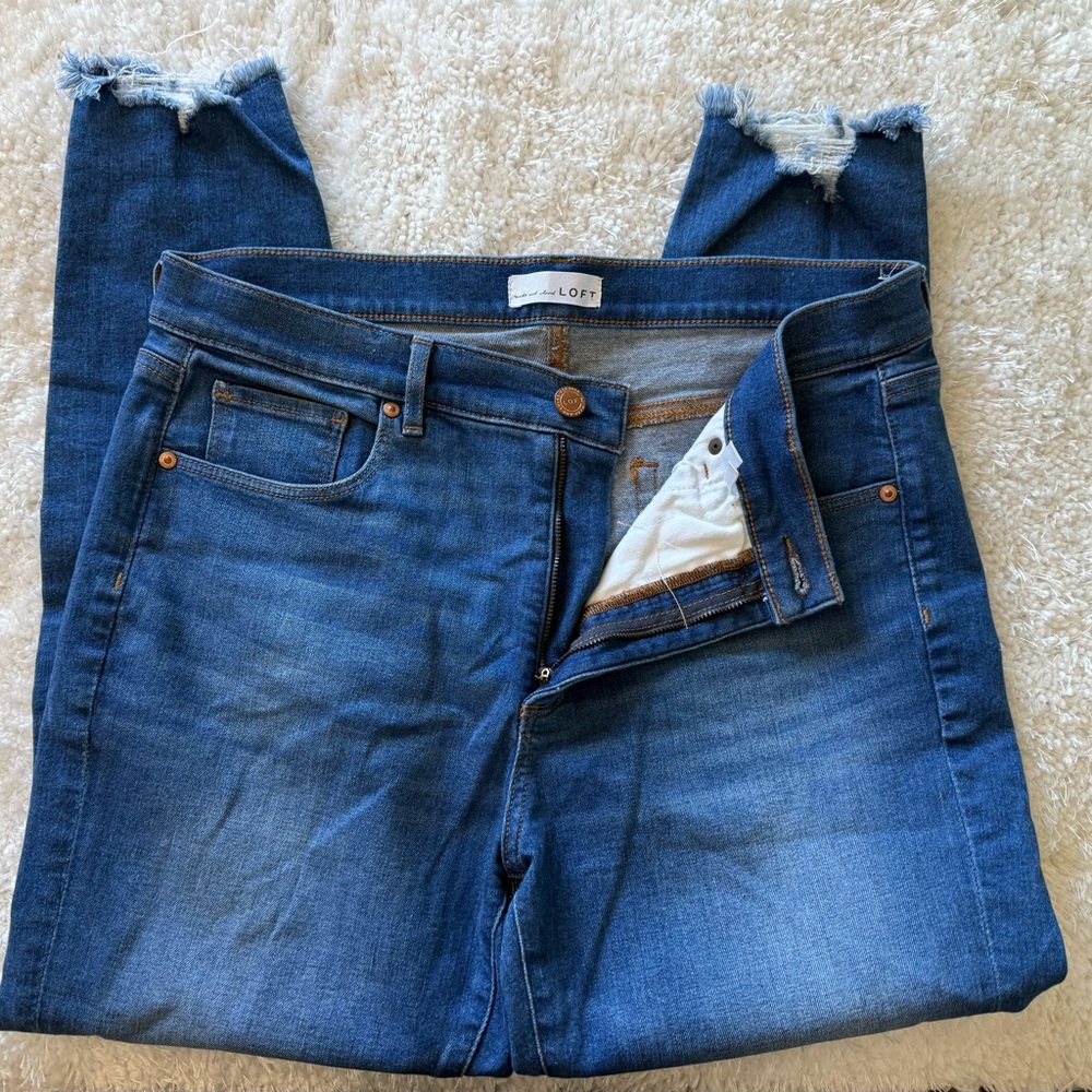 LOFT Blue Ankle Frayed-Hem Skinny Jeans